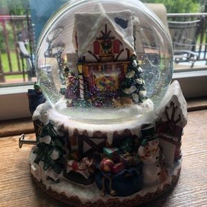 Snow globe